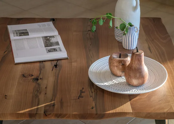 Marisol Nyaraló Pollónia